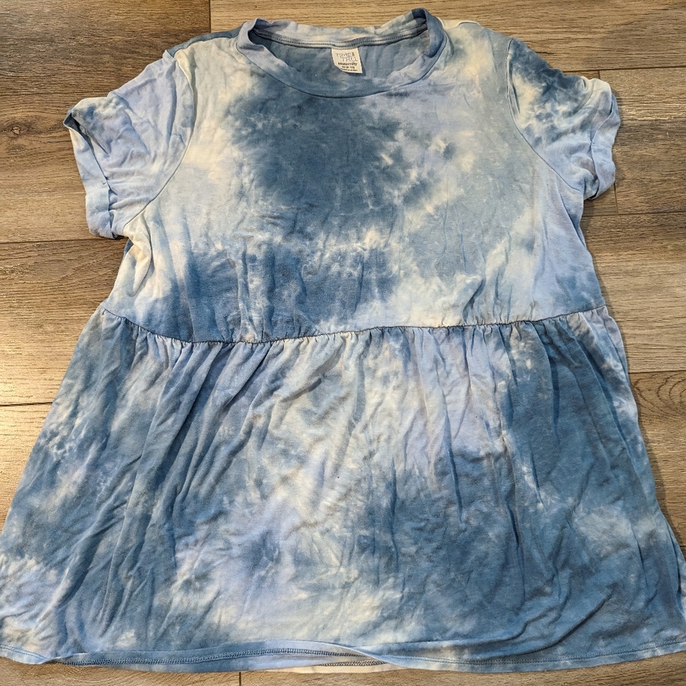Peplum blue tie dye maternity shirt